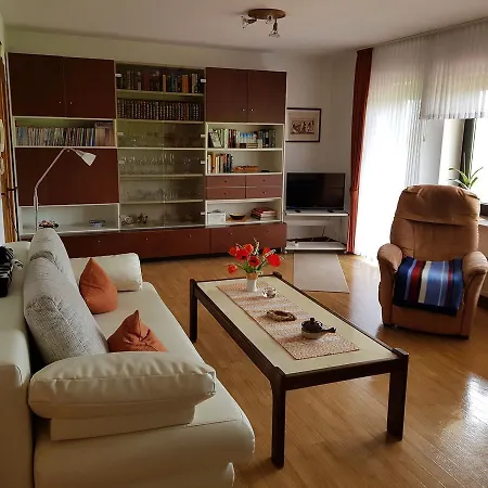 Apartment In Deifeld With Garden *